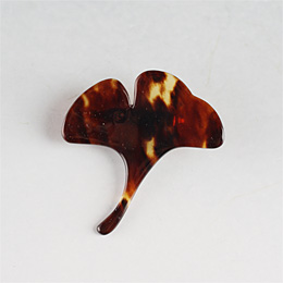 ベッ甲　ブローチ　いちょう