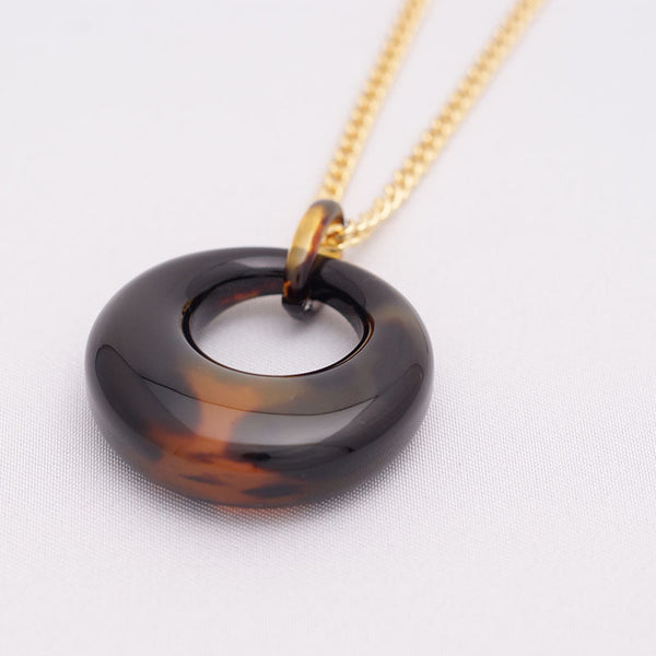 べっ甲ペンダント 丸形
