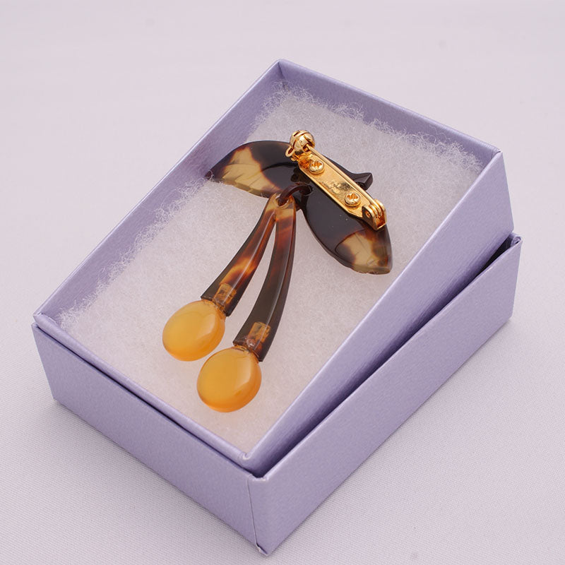 べっ甲ブローチ(さくらんぼ)