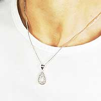 手編みシルバーしずく型小ペンダント